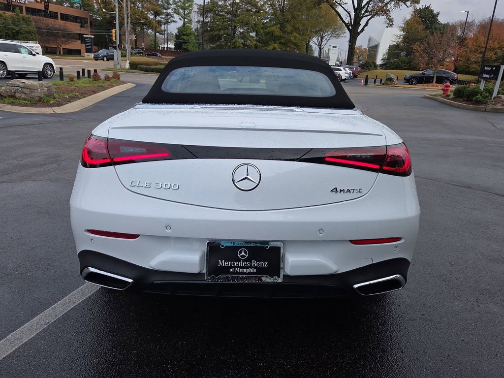 Used 2026 Mercedes-Benz CLE 300 4MATIC Cabriolet image 4