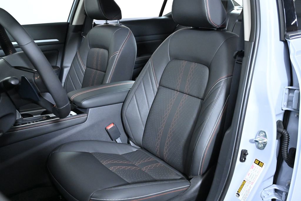 New 2025 Nissan Altima 2.5 SR w/ SR Premium Package image 18