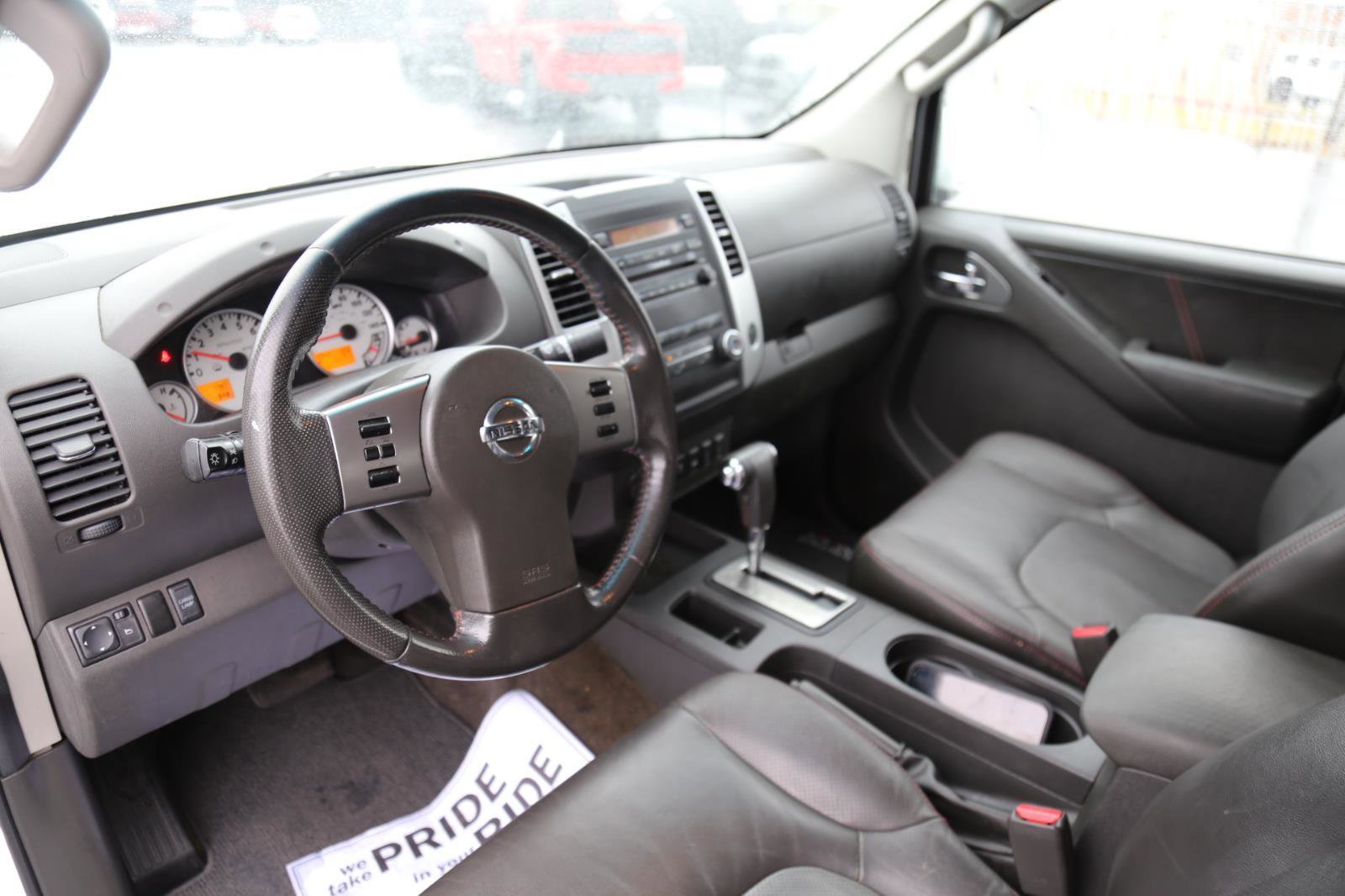 Used 2012 Nissan Frontier PRO-4X w/ Pro-4x Luxury Pkg image 10