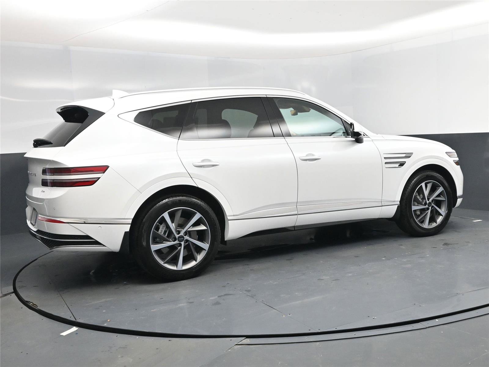 New 2026 Genesis GV80 2.5T Advanced image 4