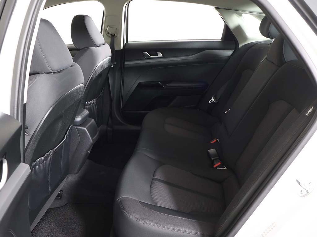 Used 2024 Kia K5 LXS image 31