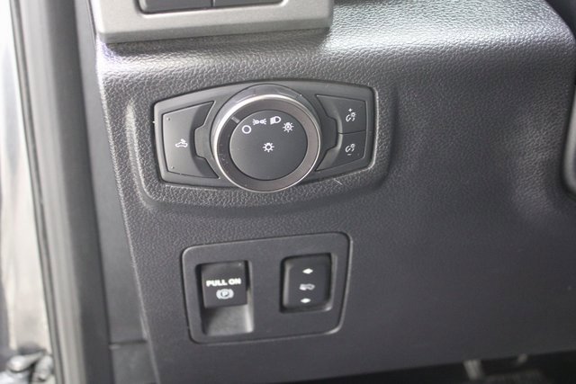 Used 2019 Ford F150 Raptor w/ Equipment Group 802A Luxury image 12