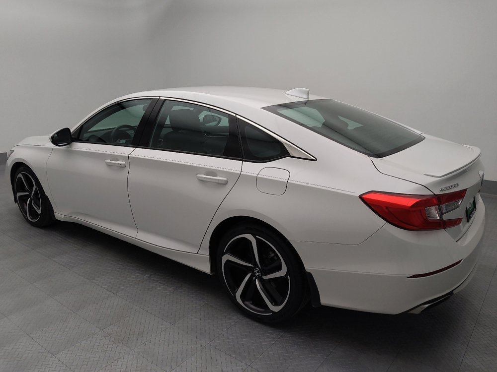 Used 2020 Honda Accord Sport image 3