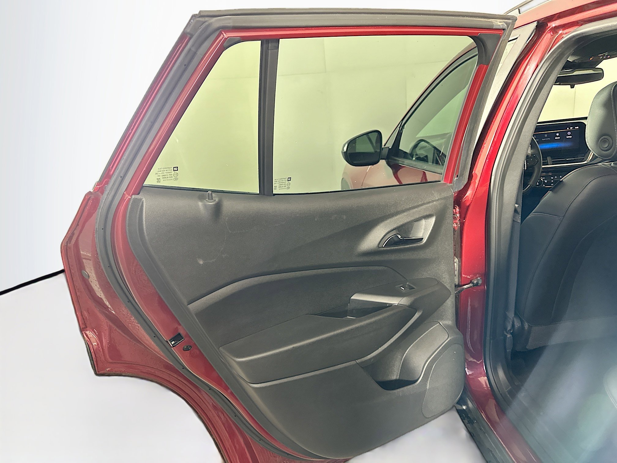 Used 2024 Chevrolet Trax RS w/ Sunroof Package image 25