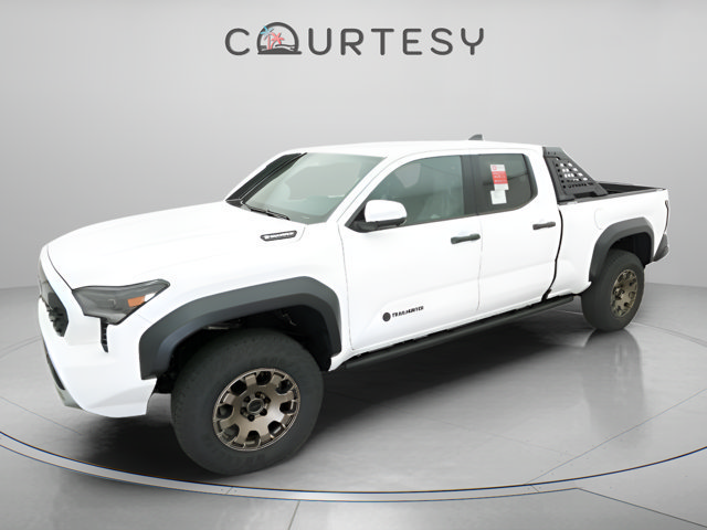 Certified 2025 Toyota Tacoma 4x4 Double Cab Hybrid image 2