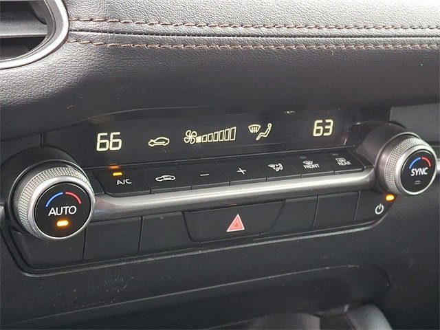 Used 2024 MAZDA MAZDA3 s image 17