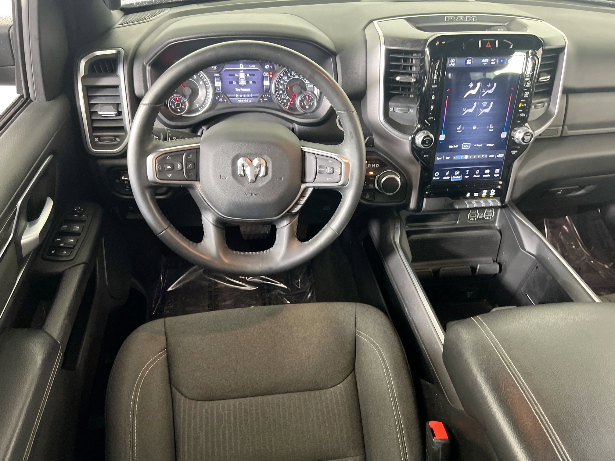 Used 2024 RAM 1500 Big Horn image 22