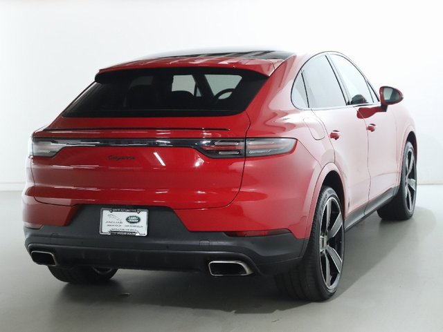 Used 2021 Porsche Cayenne Coupe image 9
