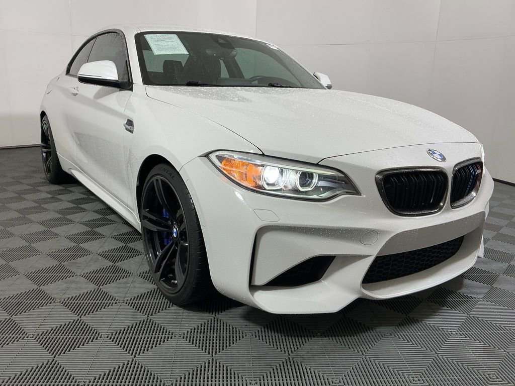 Used 2017 BMW M2 image 4
