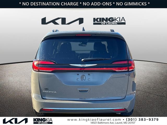 Used 2022 Chrysler Pacifica Touring-L image 24