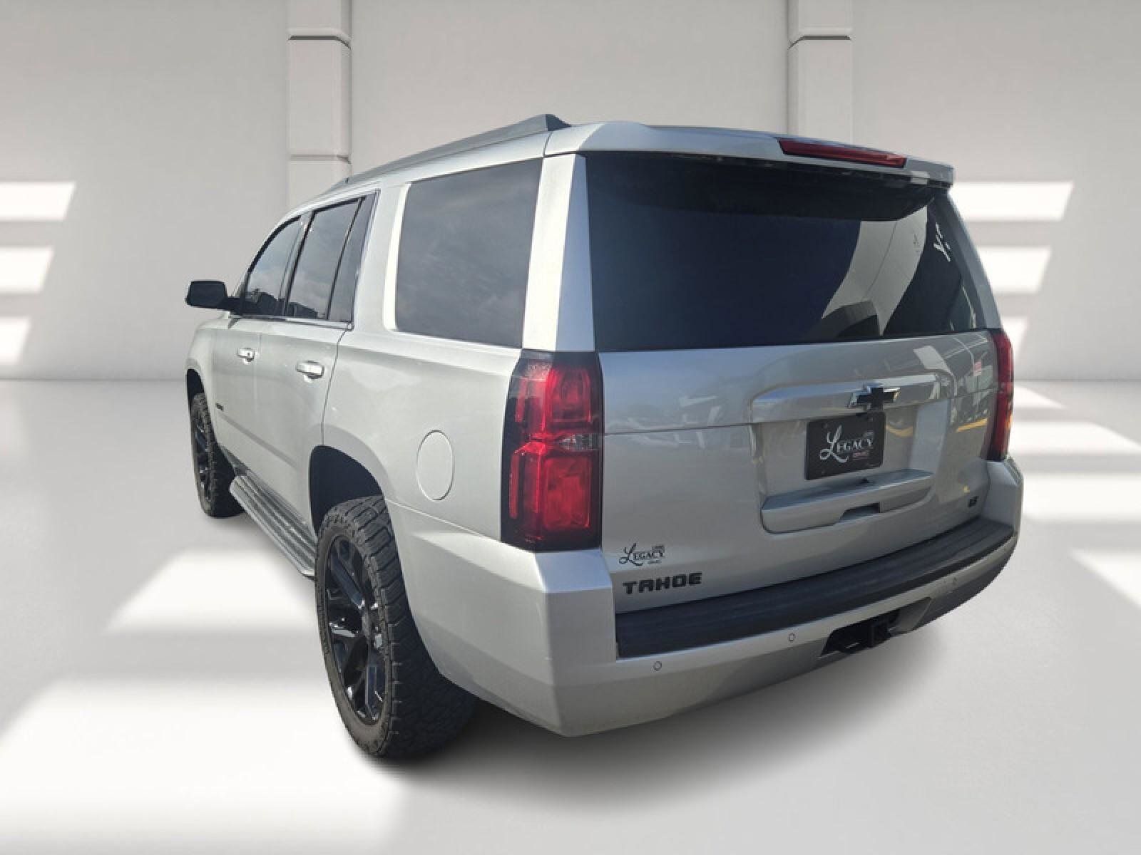 Used 2019 Chevrolet Tahoe LT image 5