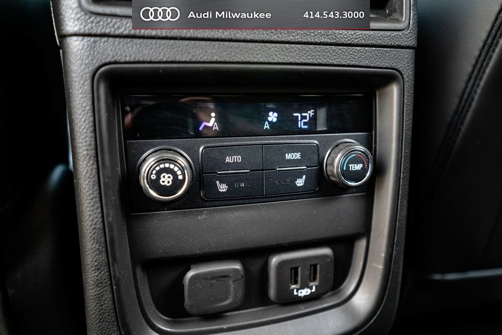 Used 2020 Buick Envision Essence FWD image 38