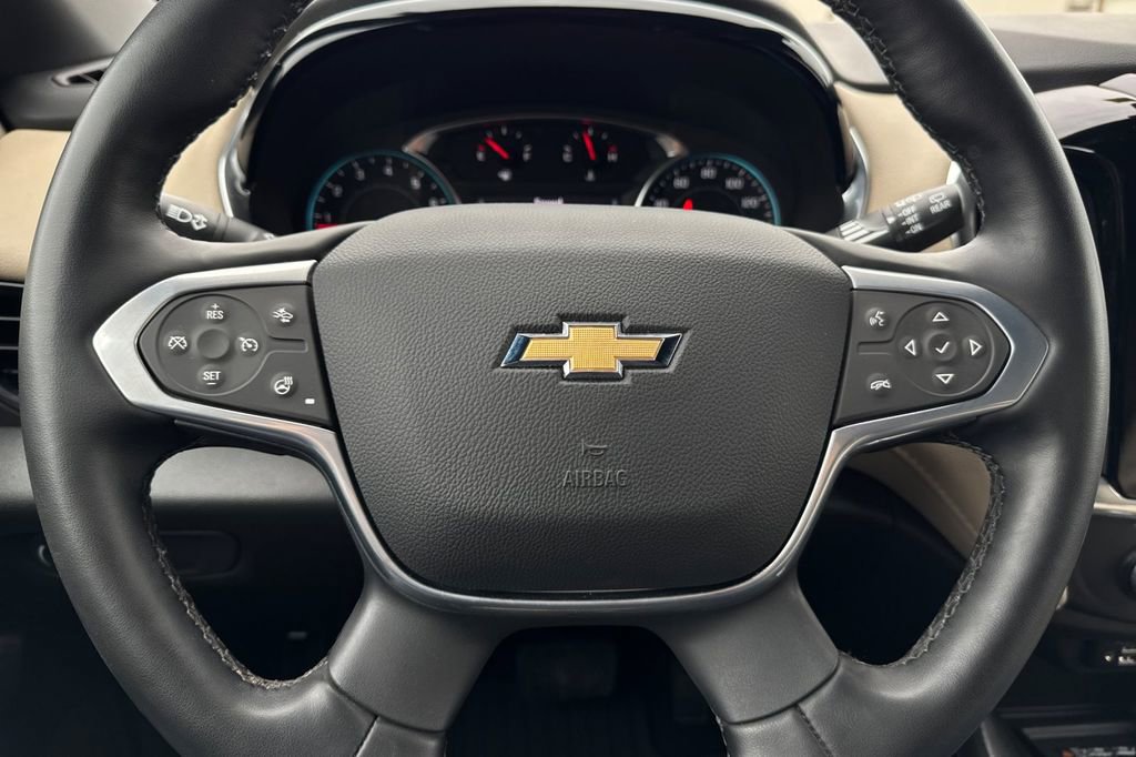 Certified 2023 Chevrolet Traverse LT w/ LT Premium Package image 29