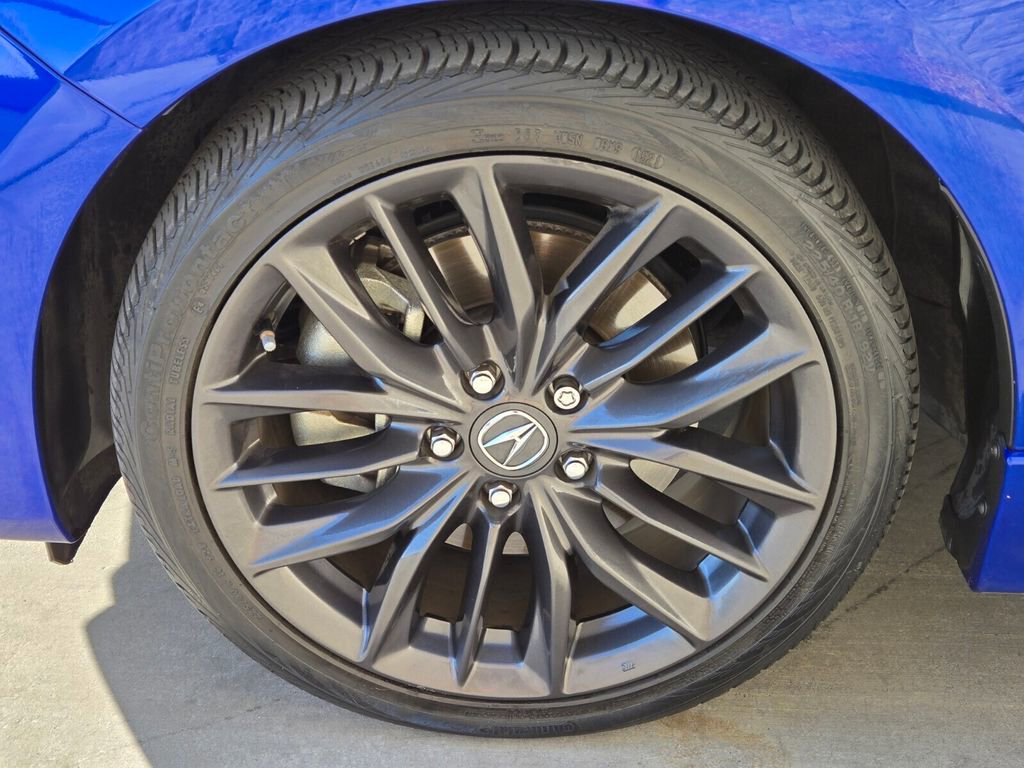 Certified 2022 Acura ILX w/ Premium & A-SPEC Package image 11