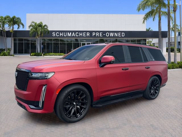 Used 2023 Cadillac Escalade Sport w/ LPO, ONYX Package AWD/4WD image 3