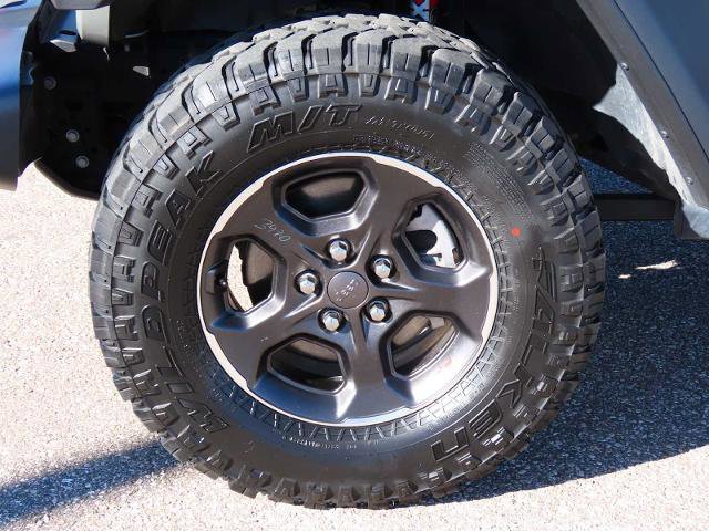 Used 2021 Jeep Gladiator Rubicon w/ Cold Weather Group image 14