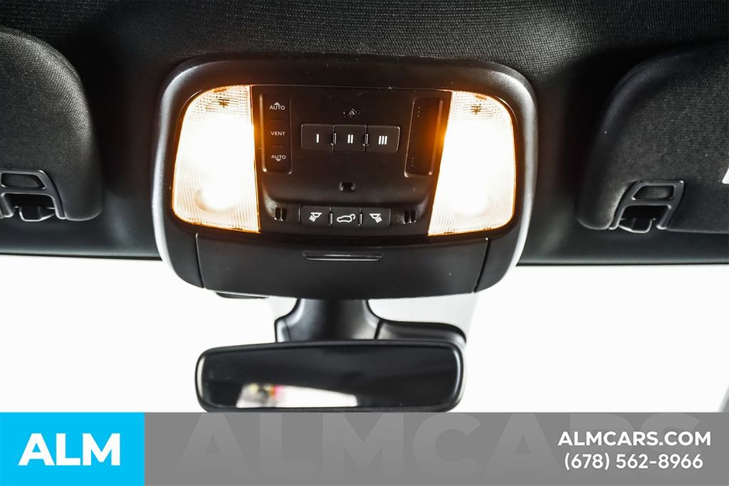 Used 2025 Dodge Durango R/T AWD/4WD image 61
