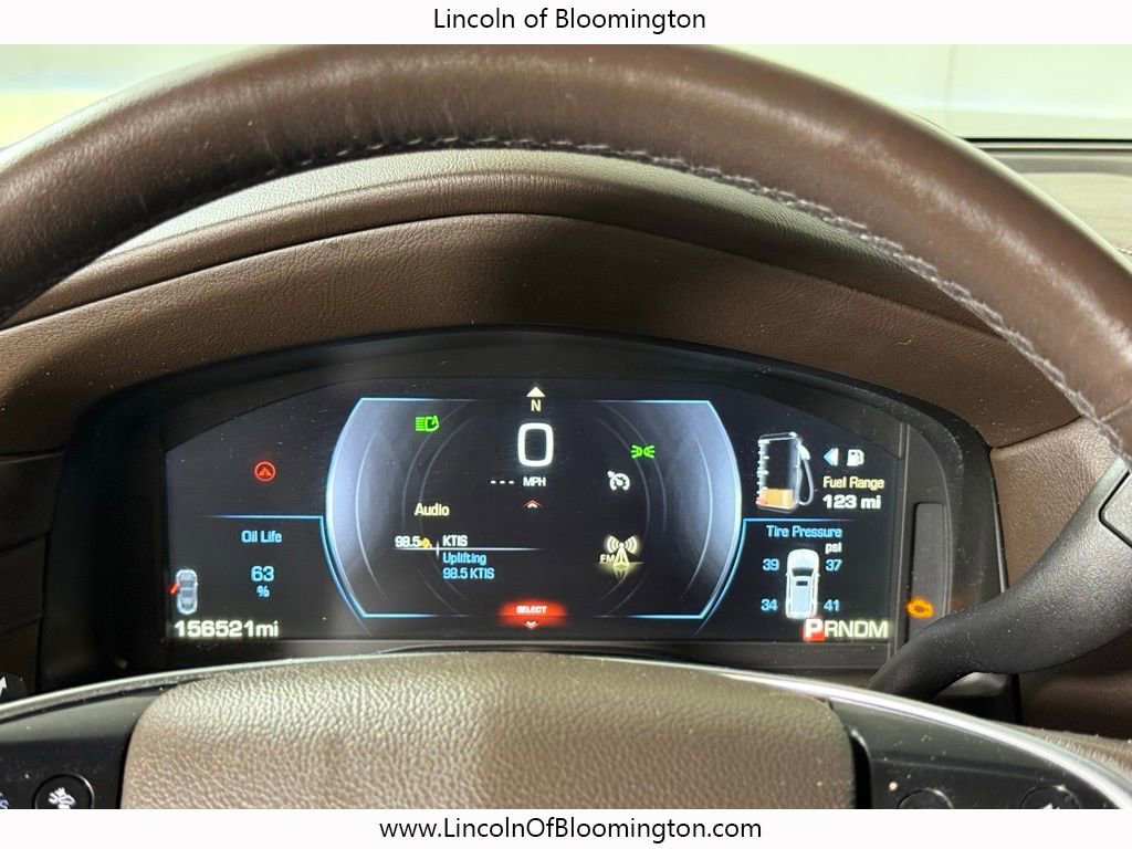 Used 2015 Cadillac Escalade ESV Luxury image 32