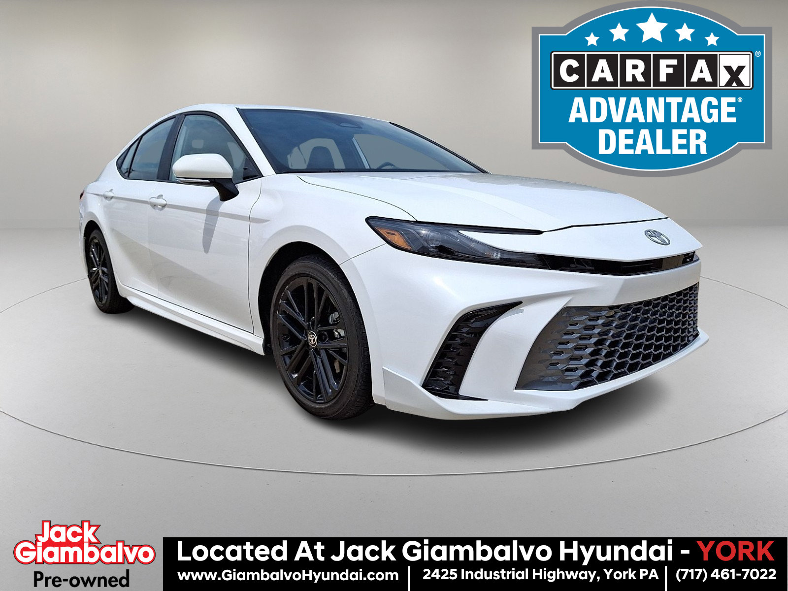 Used 2025 Toyota Camry SE