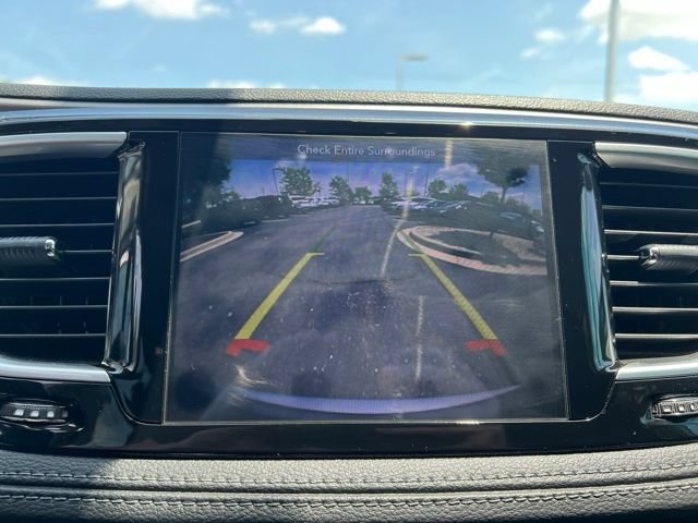 Used 2018 Chrysler Pacifica Limited FWD image 21
