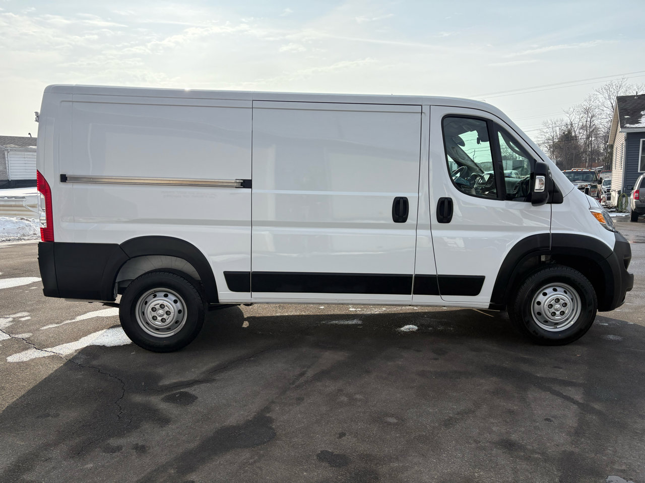 Used 2023 RAM ProMaster 2500 image 6