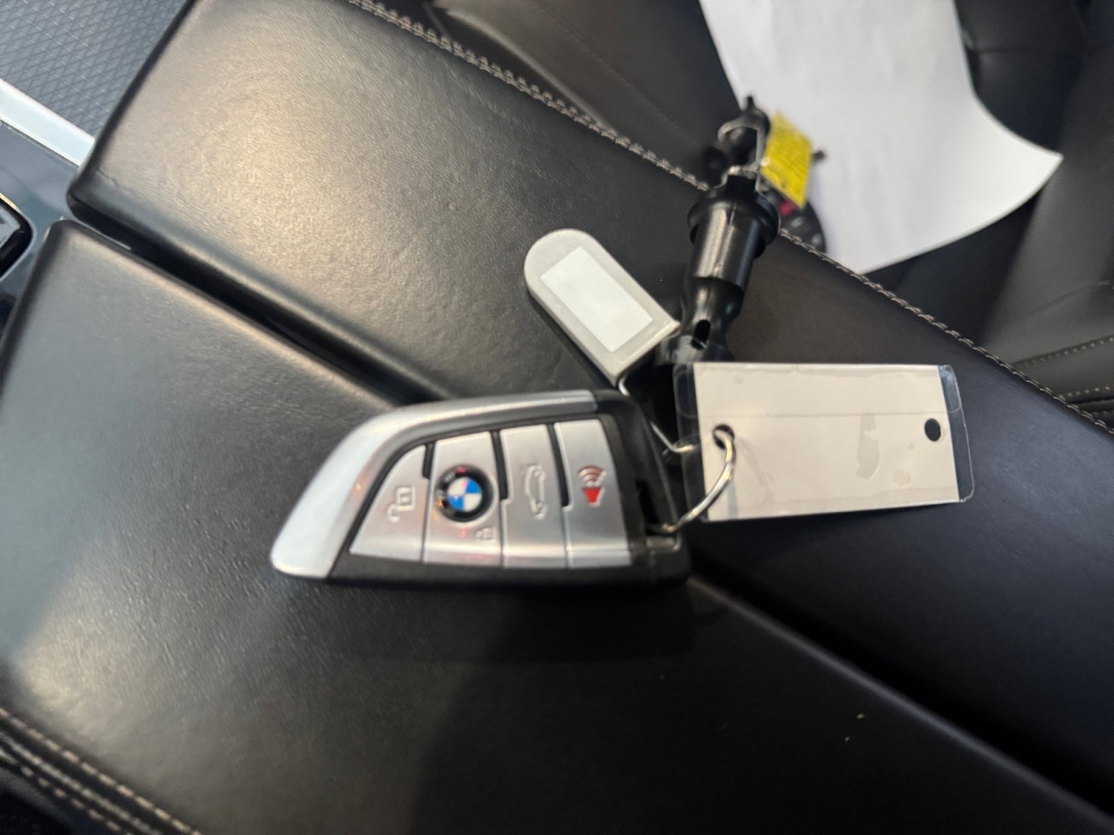 Used 2021 BMW 540i w/ M Sport Package image 27