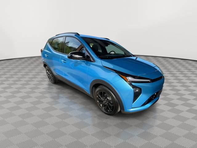 New 2027 Chevrolet Bolt RS w/ Technology Package FWD image 2