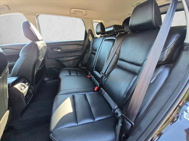 Used 2026 Nissan Rogue SL FWD image 20