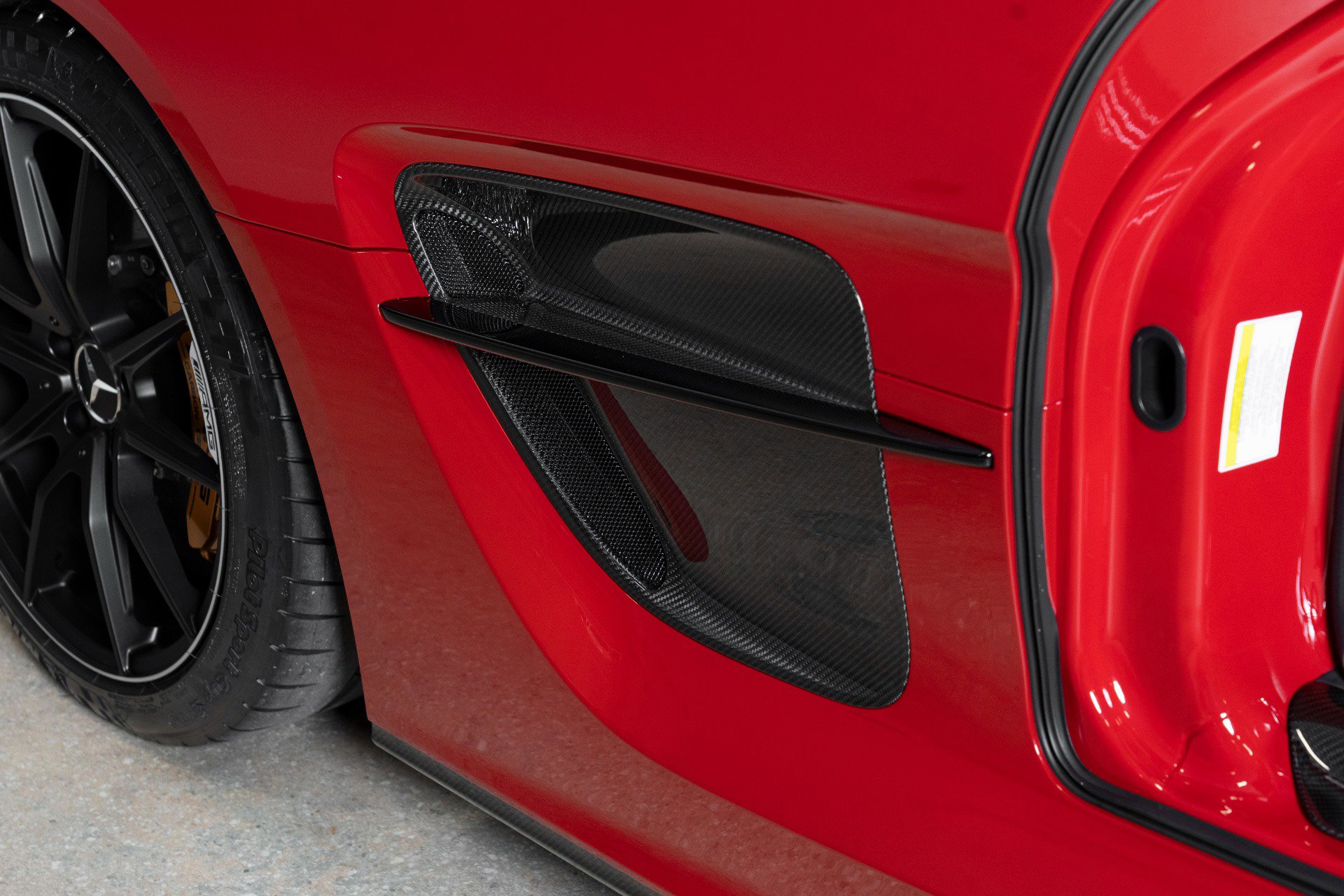 Used 2014 Mercedes-Benz SLS AMG Black Series image 15