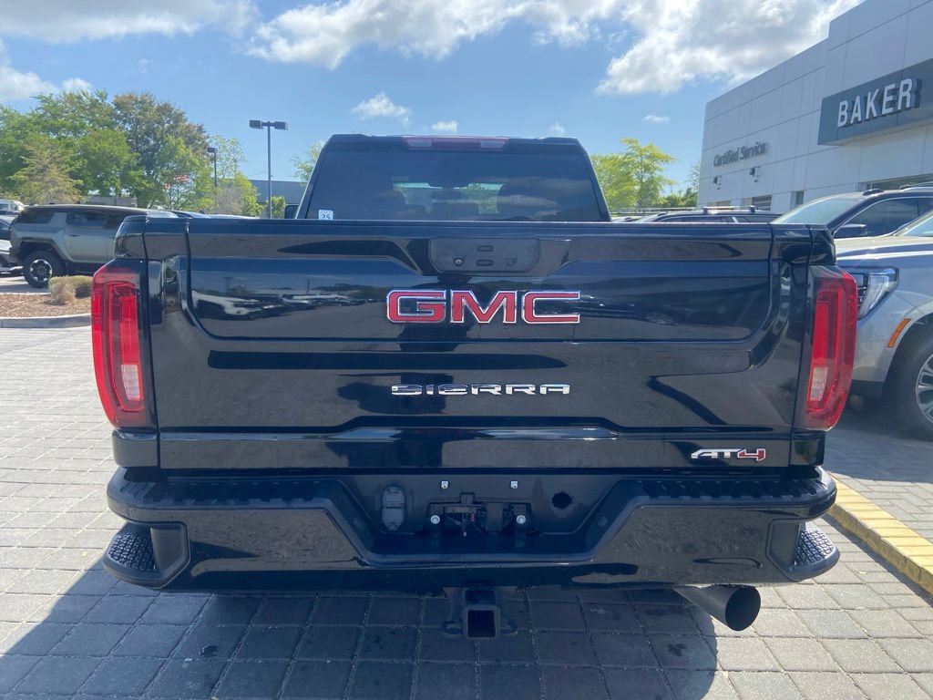 Used 2023 GMC Sierra 2500 AT4 image 6