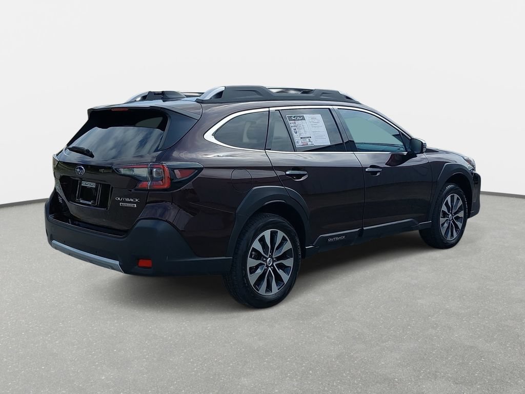 Certified 2025 Subaru Outback Touring AWD/4WD image 5