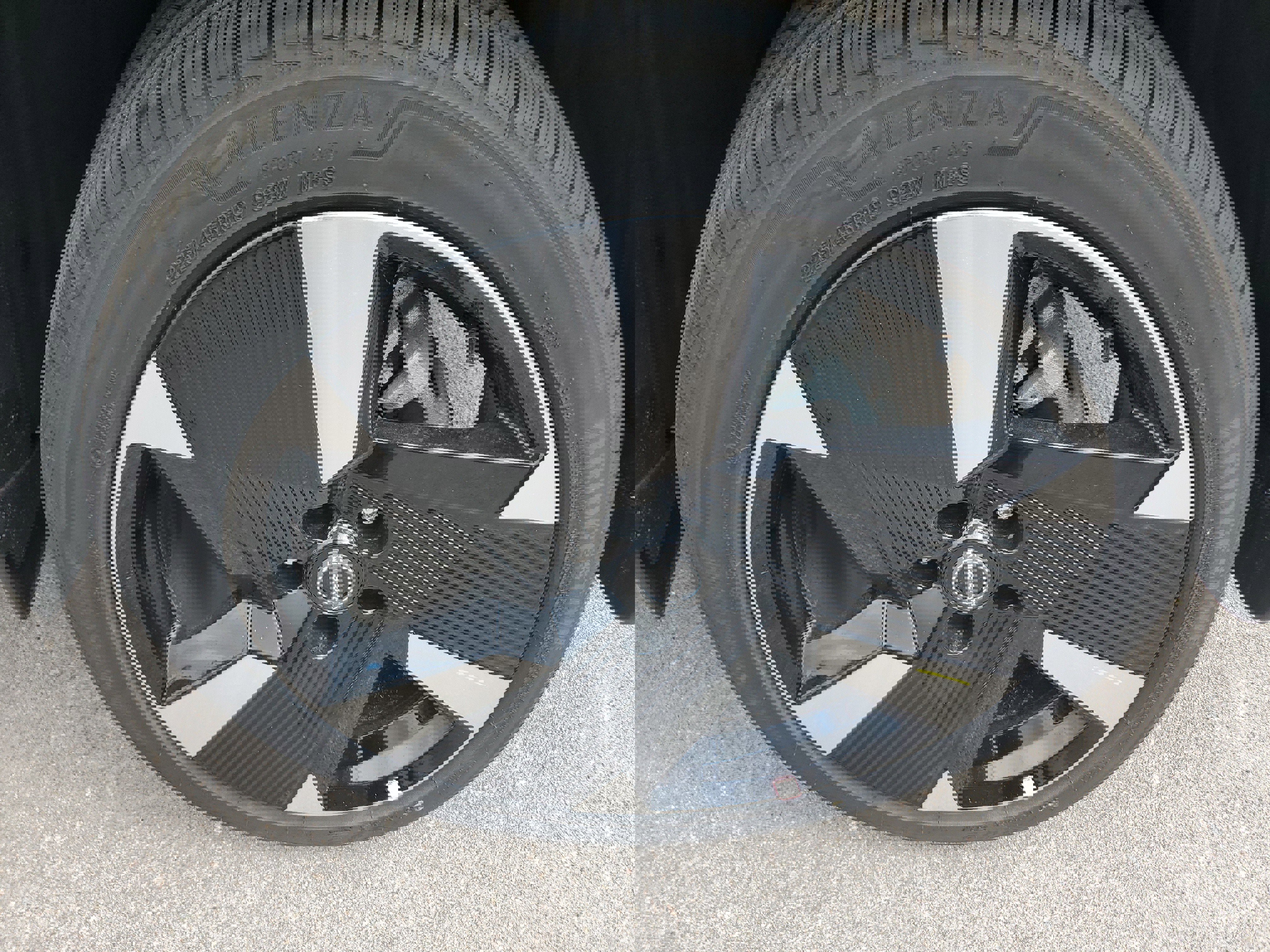 New 2026 Nissan Kicks SR image 8