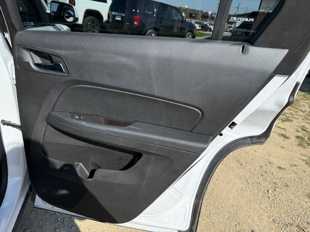 Used 2017 GMC Terrain SLE FWD image 34