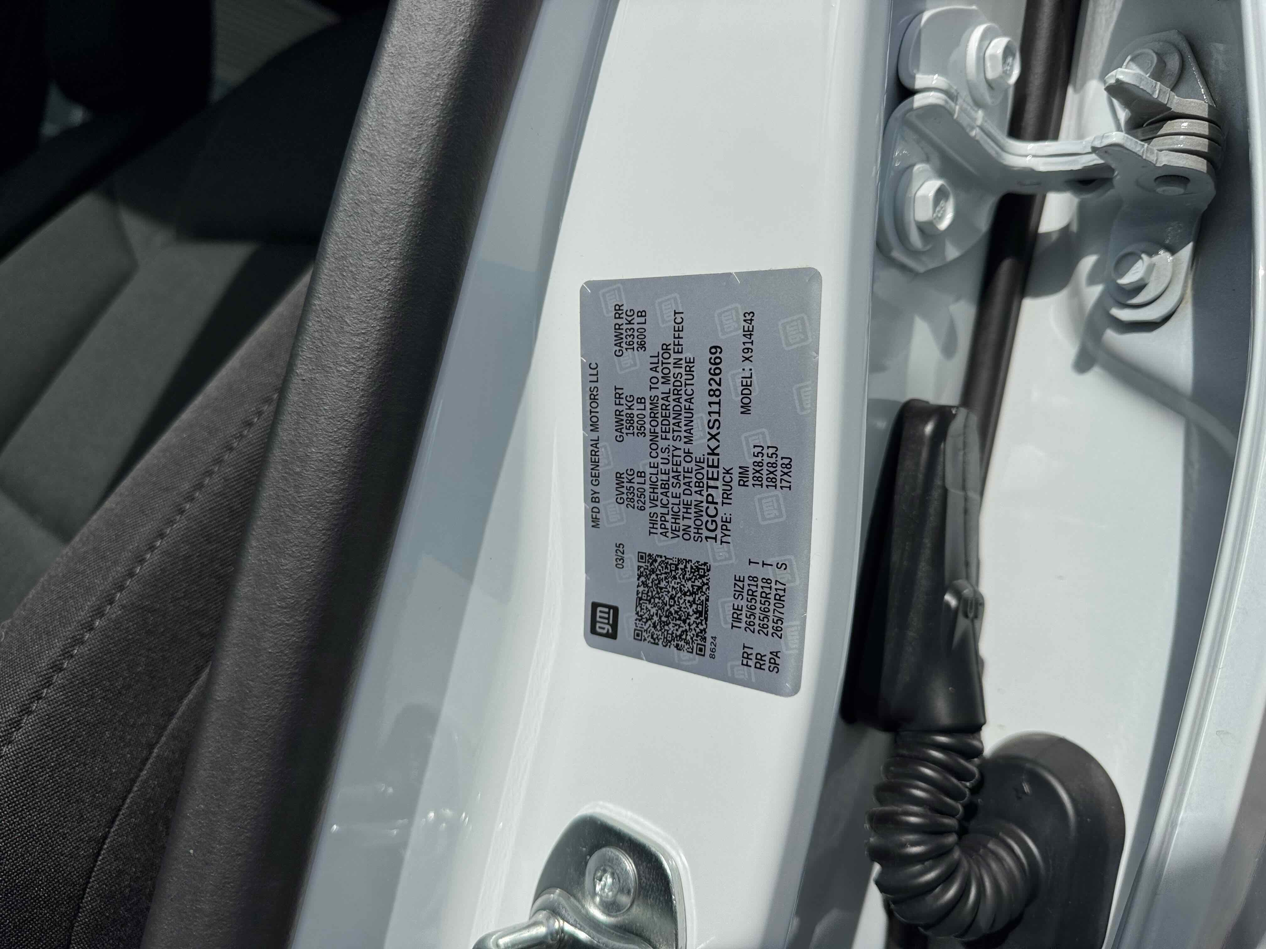 Used 2025 Chevrolet Colorado Trail Boss image 33