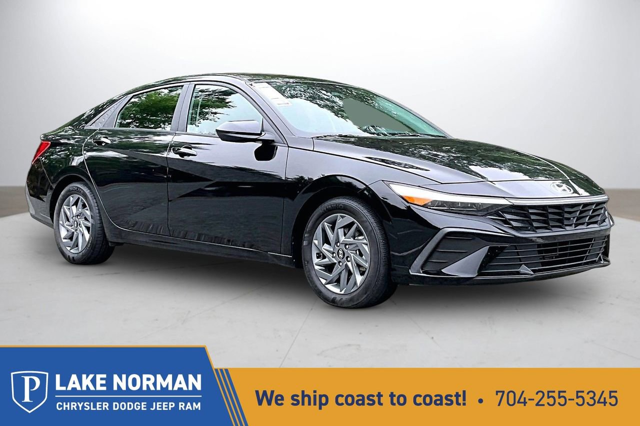 Used 2024 Hyundai Elantra SEL