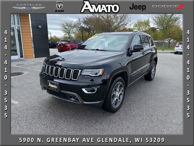 Used 2018 Jeep Grand Cherokee Limited AWD/4WD image 1