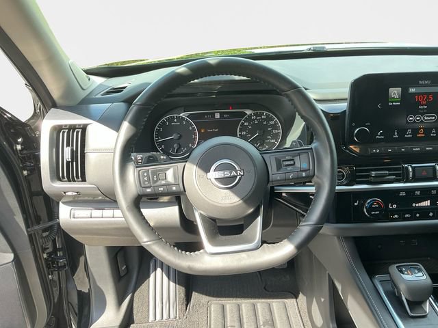 Used 2024 Nissan Pathfinder SL w/ SL Premium Package AWD/4WD image 13