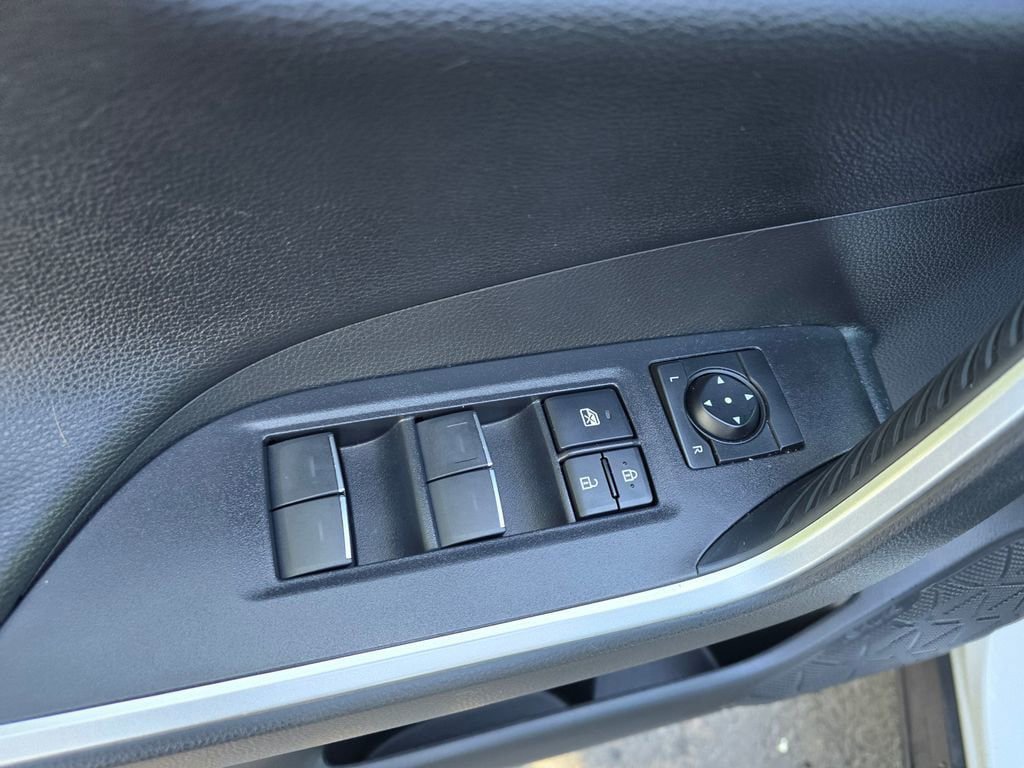 Certified 2023 Toyota RAV4 XSE w/ Weather Package AWD/4WD image 18