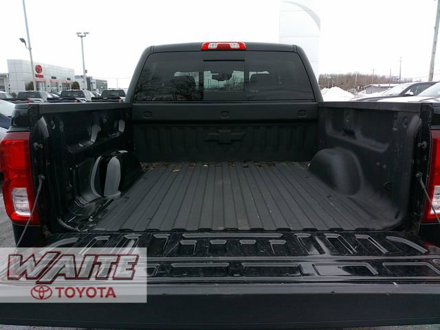 Used 2018 Chevrolet Silverado 1500 LTZ Z71 w/ LTZ Plus Package image 4