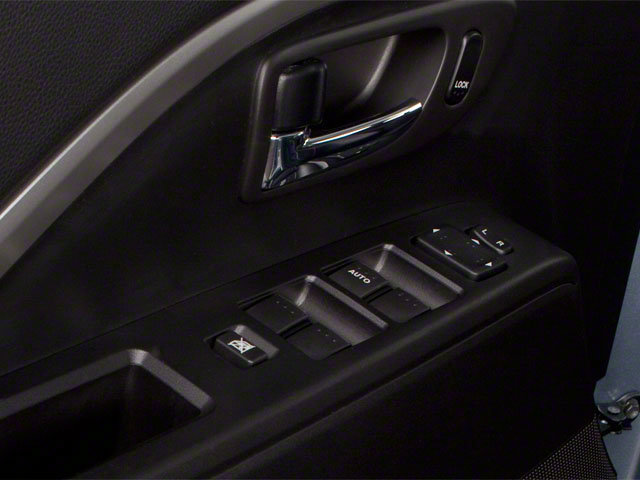 Used 2012 MAZDA MAZDA5 Grand Touring FWD image 18