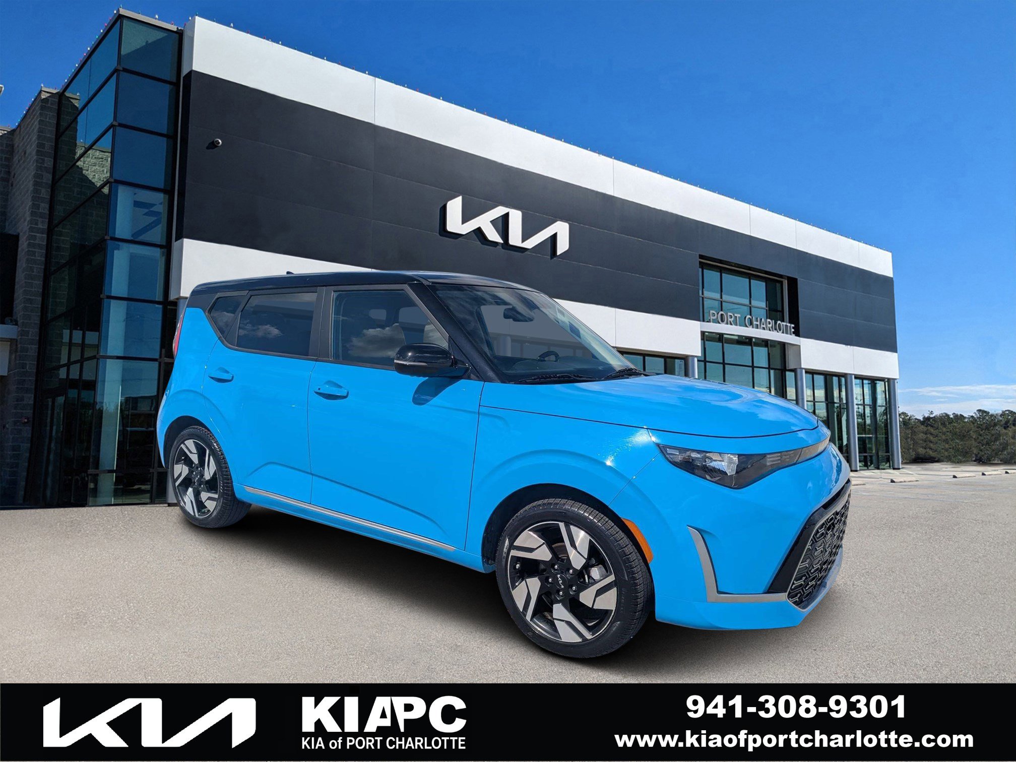 Certified 2023 Kia Soul GT-Line FWD image 1