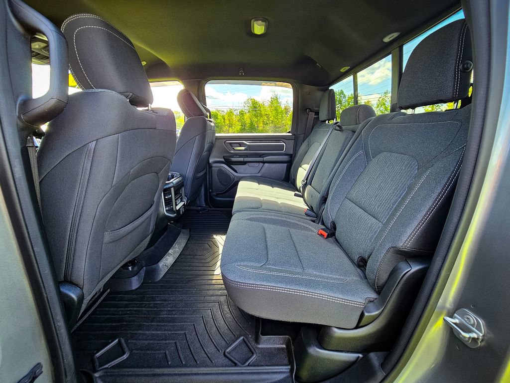 Used 2020 RAM 1500 Big Horn AWD/4WD image 37