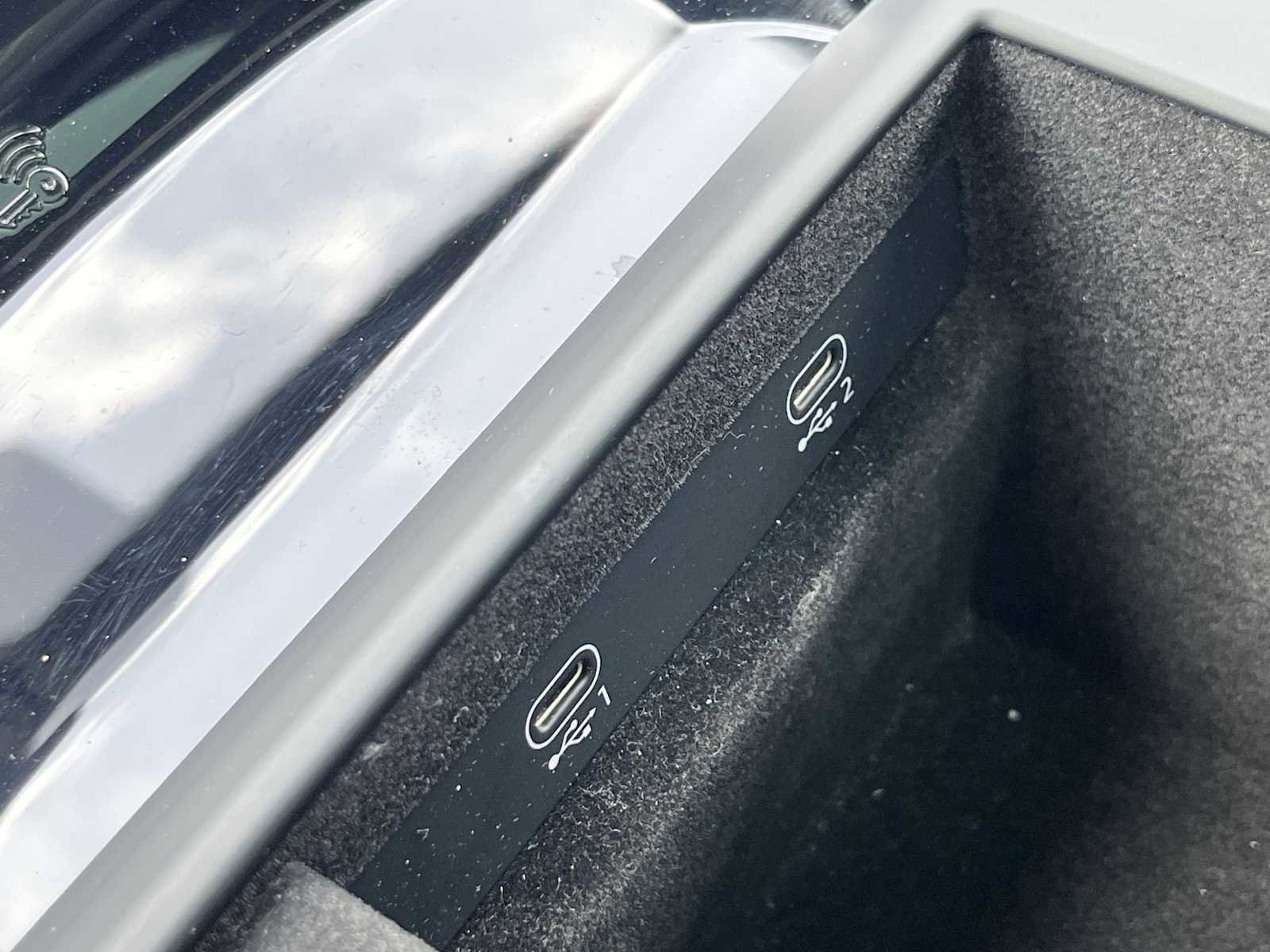 Used 2023 Audi A8 L 3.0T w/ Comfort Plus Package image 45