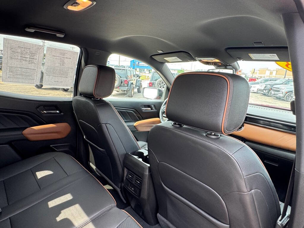 Used 2023 GMC Canyon AT4 w/ AT4 Premium Package image 48