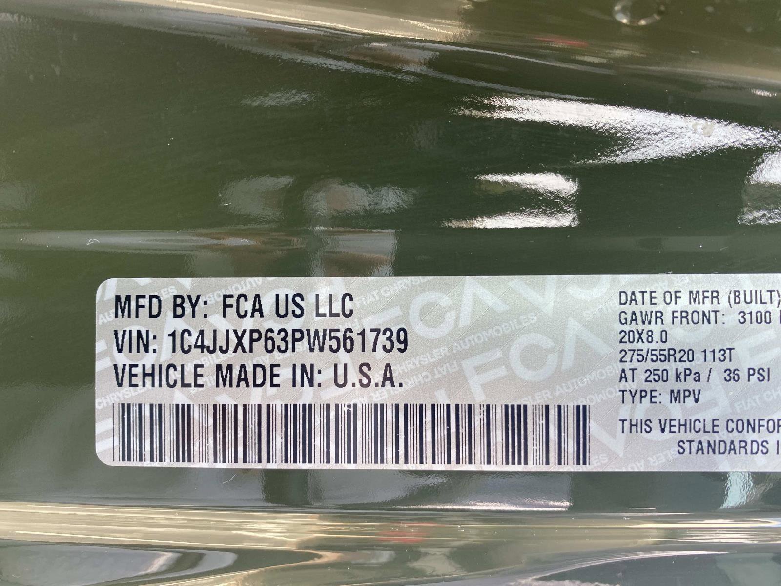 Used 2023 Jeep Wrangler Sahara w/ Cold Weather Group AWD/4WD image 24