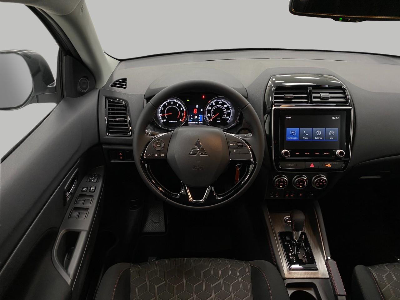 New 2026 Mitsubishi Outlander Sport LE AWD/4WD image 12