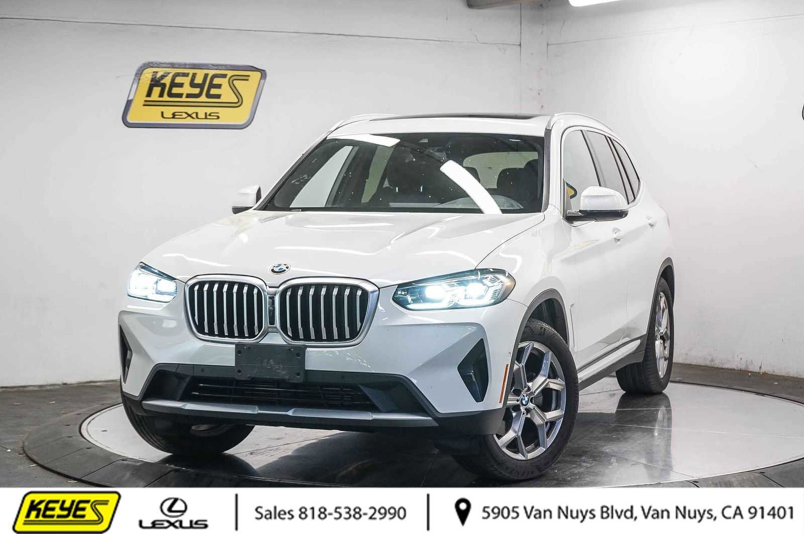 Used 2023 BMW X3 xDrive30i w/ Convenience Package w/ZPA image 1