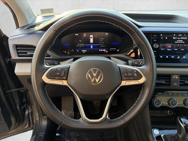 Used 2023 Volkswagen Taos SE image 14