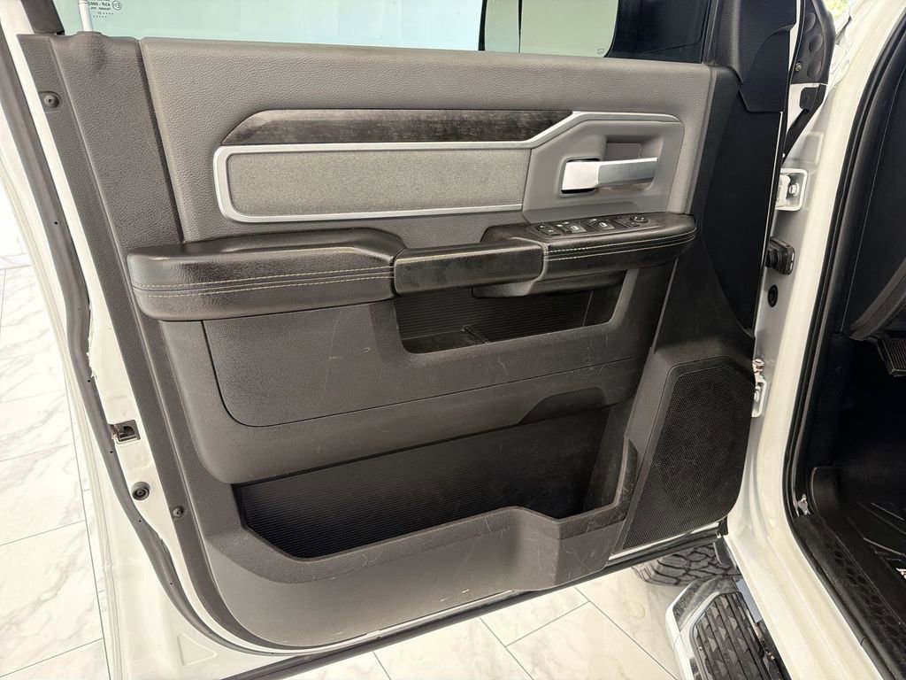 Used 2021 RAM 2500 Big Horn image 23