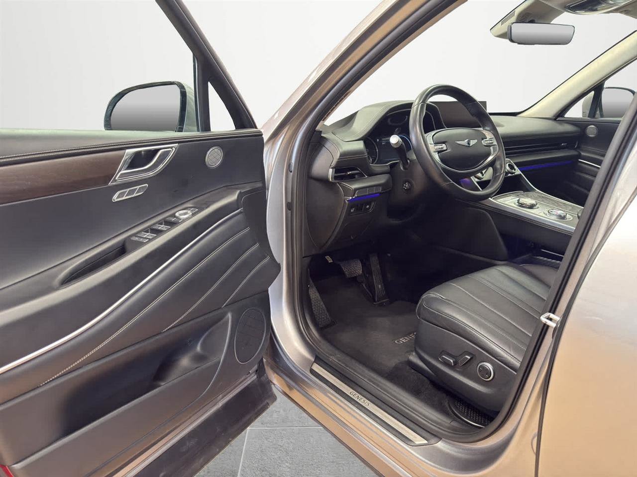 Used 2024 Genesis GV80 2.5T image 11